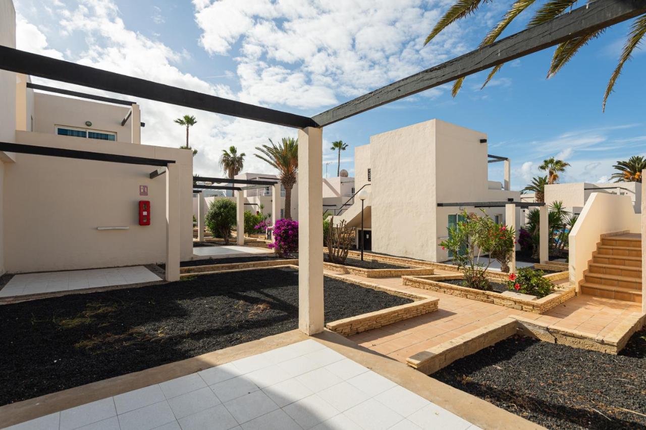 Homeforguest Apartamento 15 Con Terraza Y Piscina En Corralejo Kültér fotó