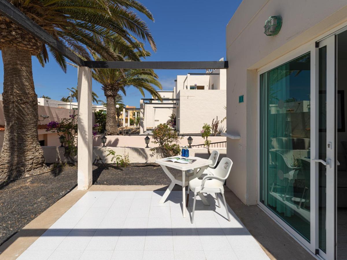 Homeforguest Apartamento 15 Con Terraza Y Piscina En Corralejo Kültér fotó